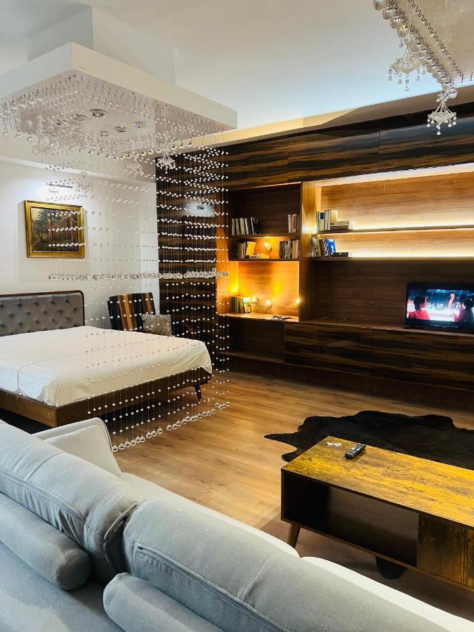 Business Box Apartment Bratislava Exterior foto