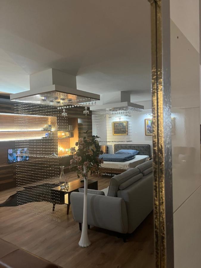 Business Box Apartment Bratislava Exterior foto